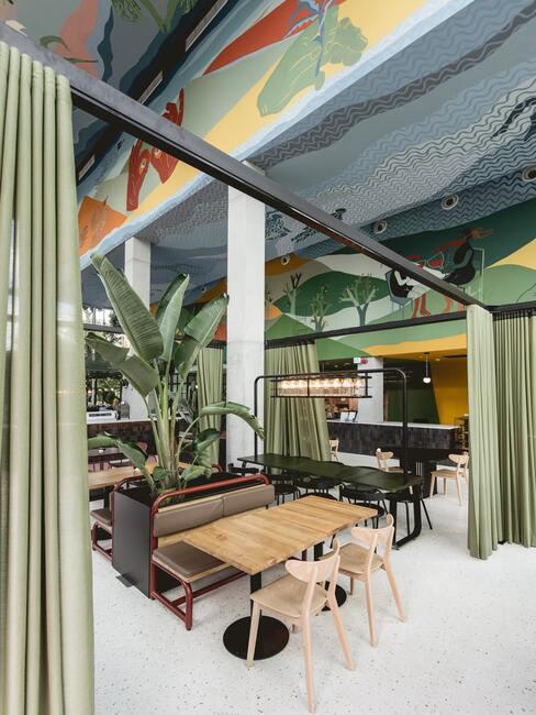 Zielona zasłony w bistro Słodowa