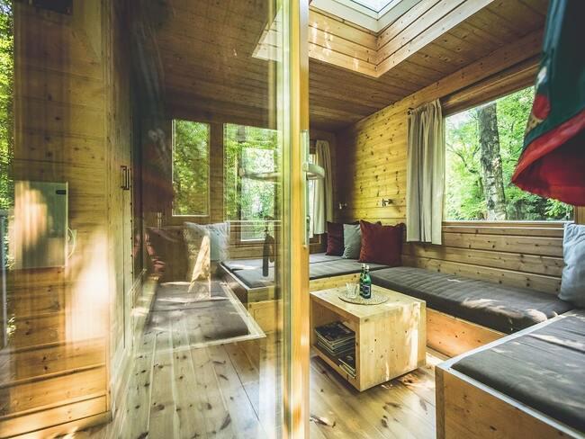 Drewniane wnętrze apartamentu Jodła