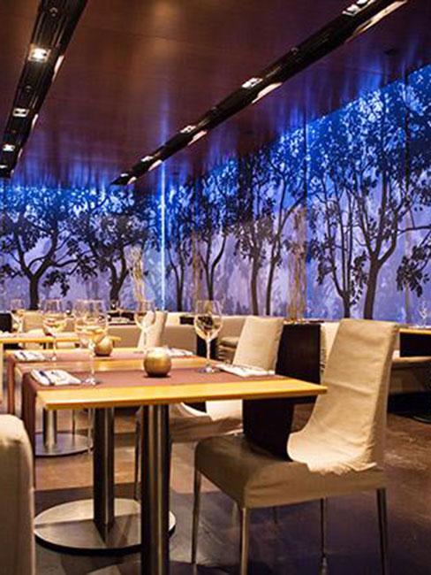 Elegancka Jadalnia w Hotelu Golden Apple w Moskwie