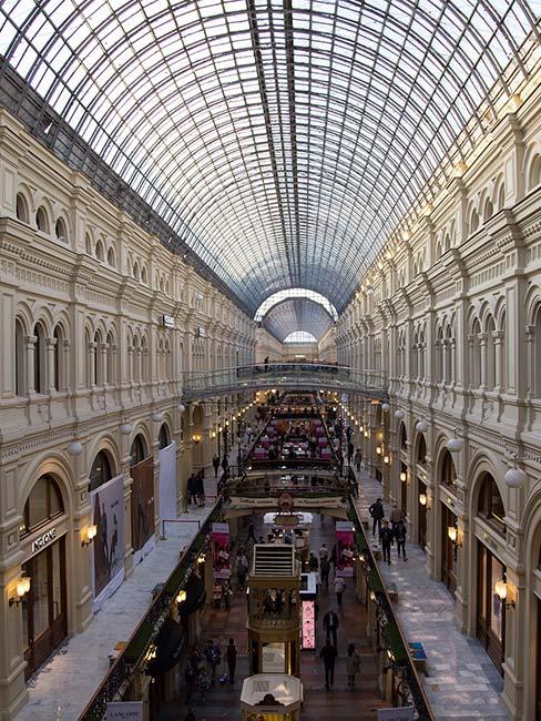 GUM: Główny Dom Towarowy w Moskwie