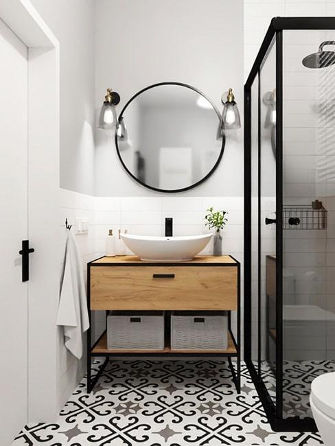 łazienka z elementami stylu industrialnego