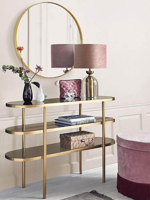 Elegancki korytarz w domu