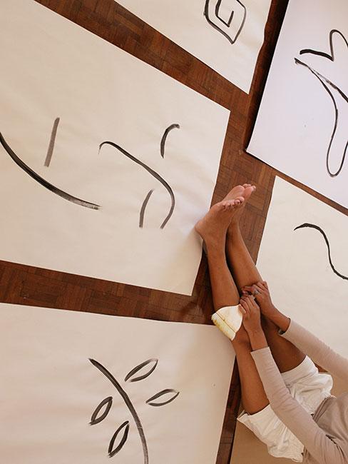 Pomysł na dzień mamy rysunek kreską