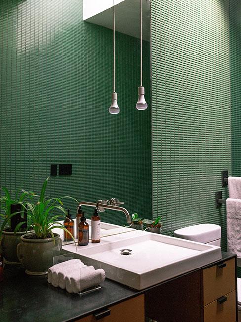 Aranżacja łazienki 2022 w kolorze zieleni