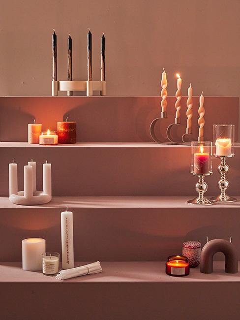 Trendy wnętrzarskie 2022 - świece w abstrakcyjnych kształtach