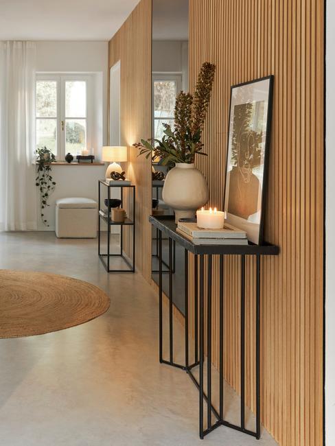 lamele na ścianę w przedpokoju