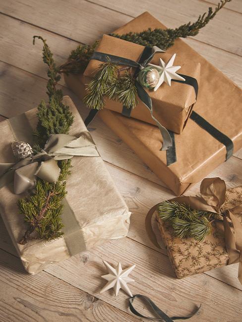 zapakowane prezenty na święta