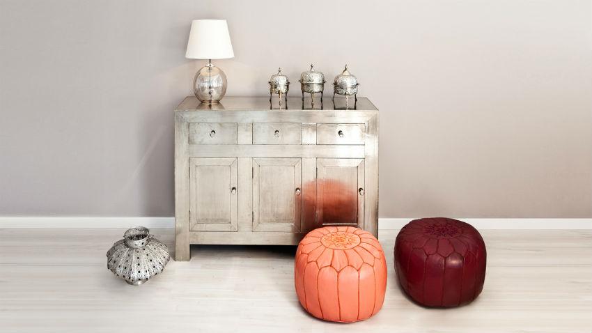 Sideboard Hochglanz und Sitzkissen