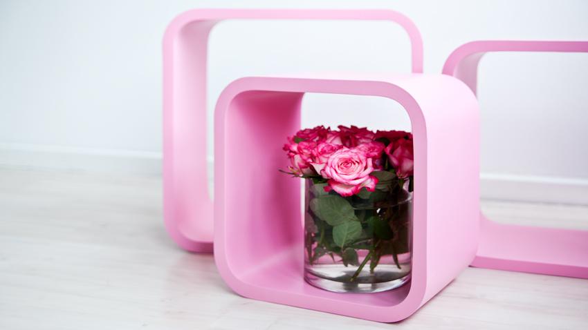Cube Regalsystem in der frischen Farbe Pink