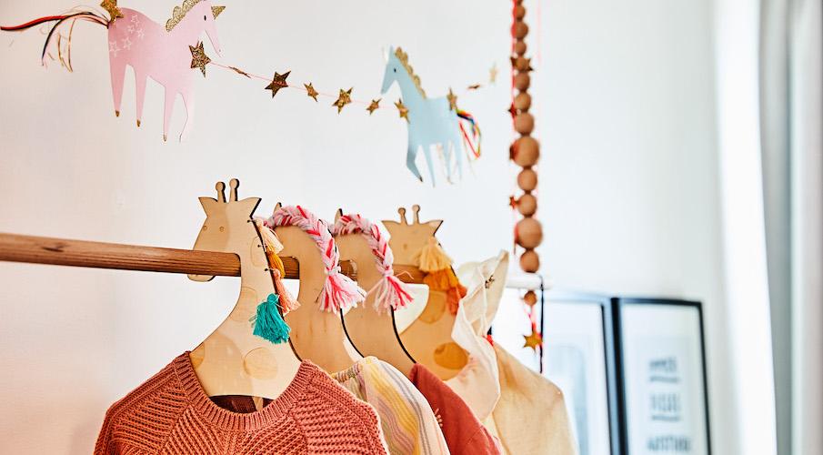 Kinderzimmer Wandgestaltung und Garderobe