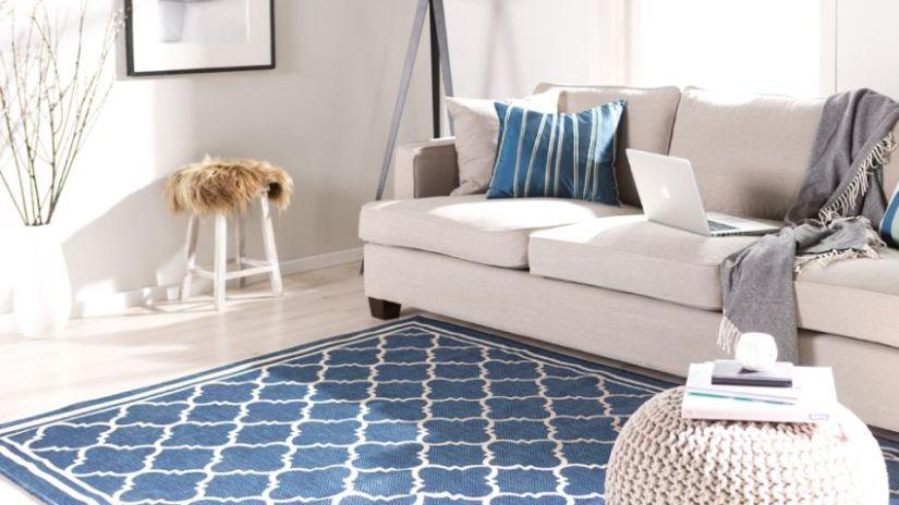 tapis bleu 01
