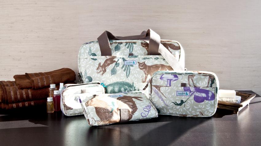 Trousse de toilette blanche à motifs