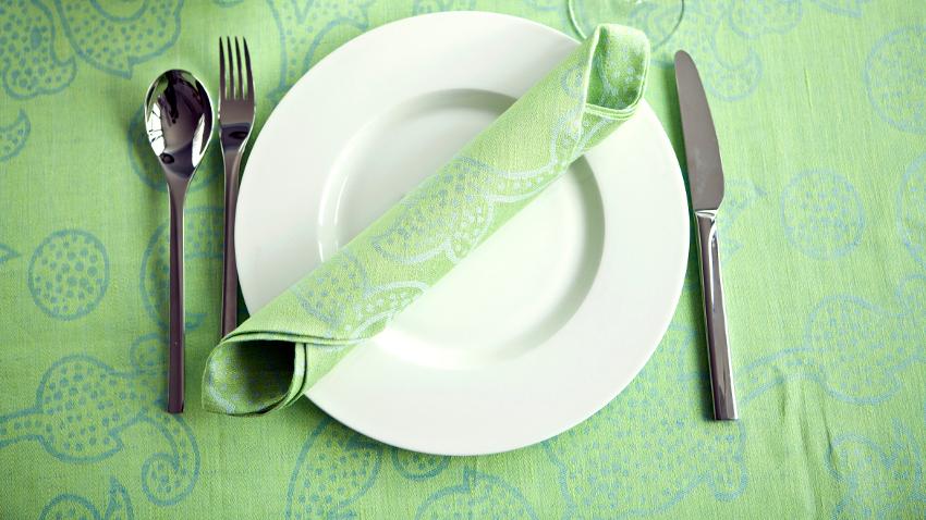 Nappe en lin vert