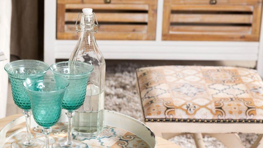 bouteille en verre, bouteille verre, verrs, table basse