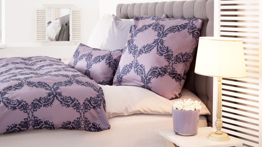 Lampe de chevet blanche en bois