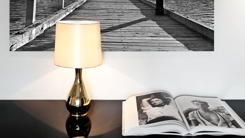 Lampe tactile en métal et abat-jour beige