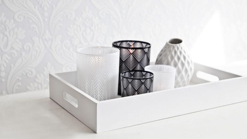 Photophore blanc en verre à motifs
