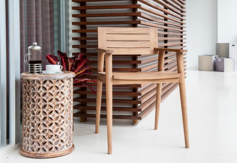 chaise de jardin en teck