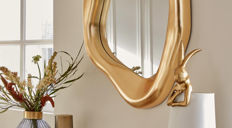 miroir aux contours dores arrondi