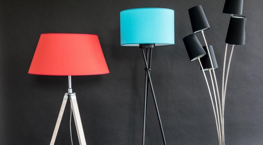 abat jours turquoise et rouge