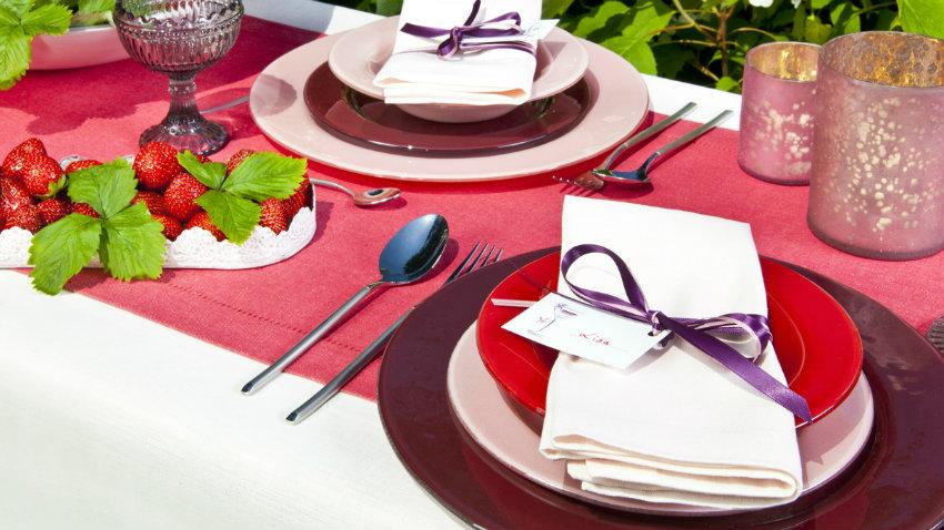 sottopiatti in vetro elegante