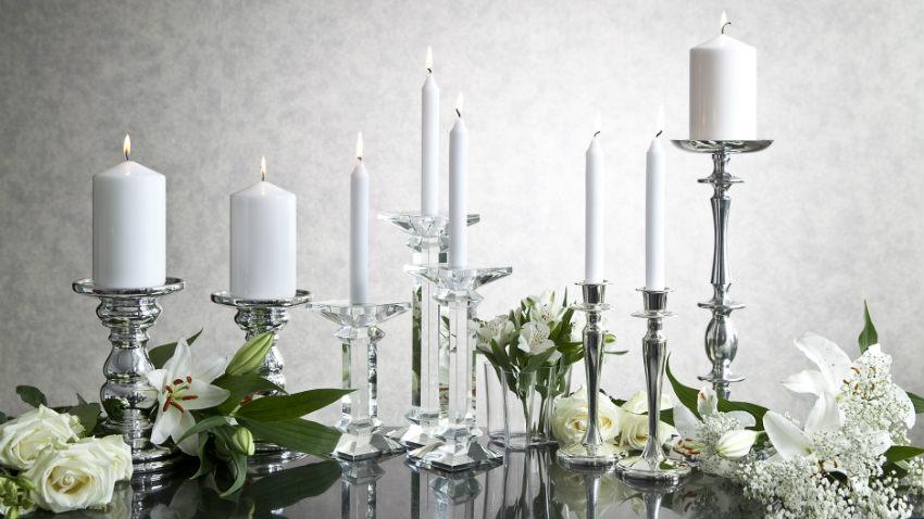 candelabri in vetro living elegante fiori