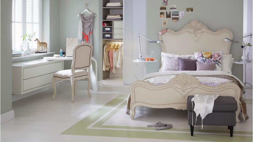 kingsize bed