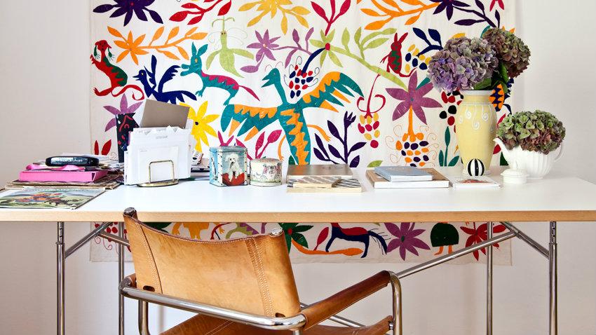 dieren behang in licht interieur
