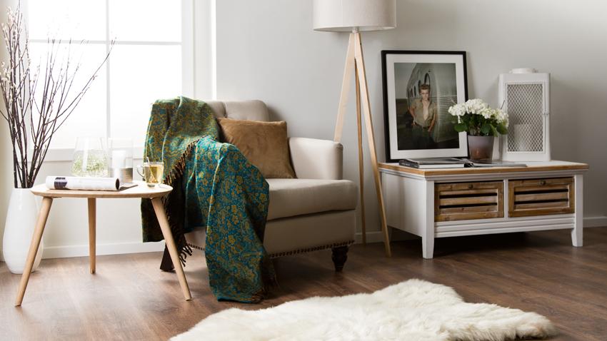 verstelbare fauteuil in modern landelijke hoek