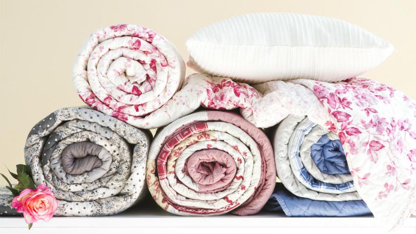 quilt sprei opgerold klassieke stijl spreien bloemen