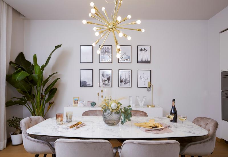 Eettafel hoogglans wit