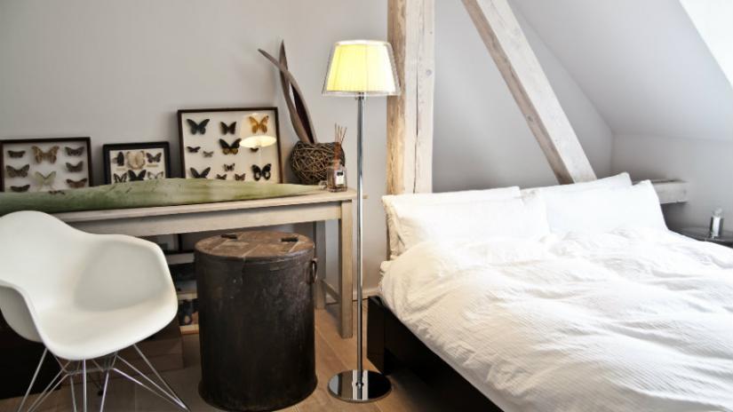lampy podłogowe metalowe