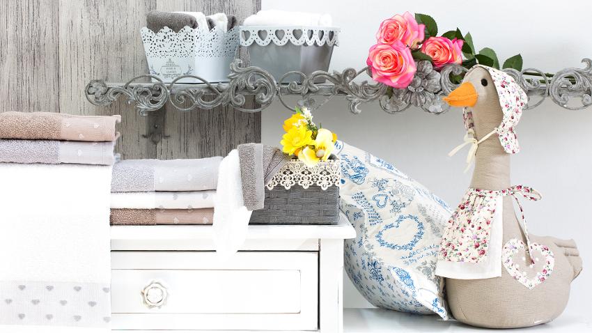 Urocza łazienka w stylu shabby chic