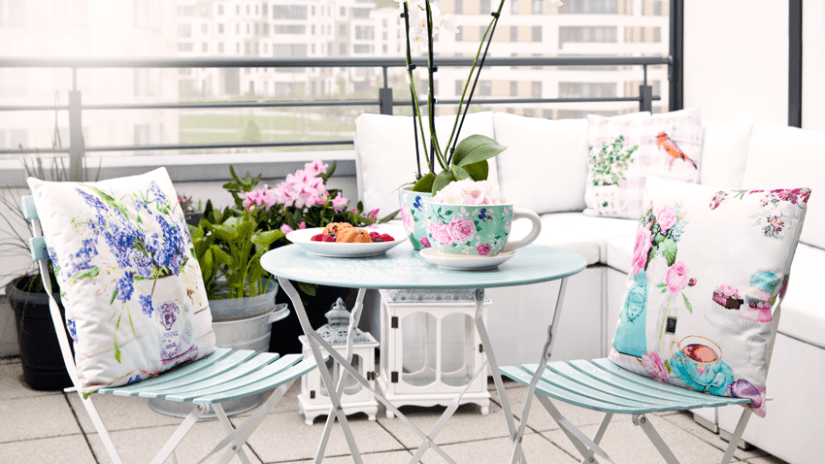 stolik na balkon okrągły