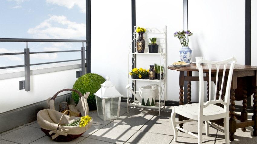 stolik-na-balkon