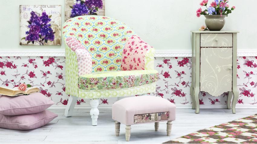 Eleganckie krzesło decoupage