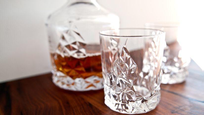 Dizajnové whisky poháre