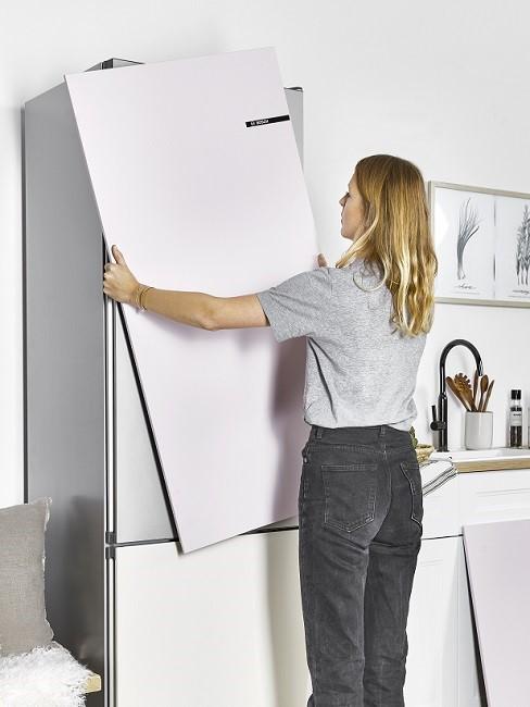 Küche selber bauen Frau Schrank Küchenzeile Küche selber bauen Frau Schrank Küchenzeile