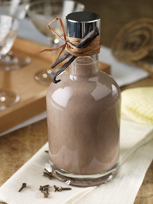 Weihnachtslikör Gastgeschenk Flasche Weihnachtslikör Gastgeschenk Flasche