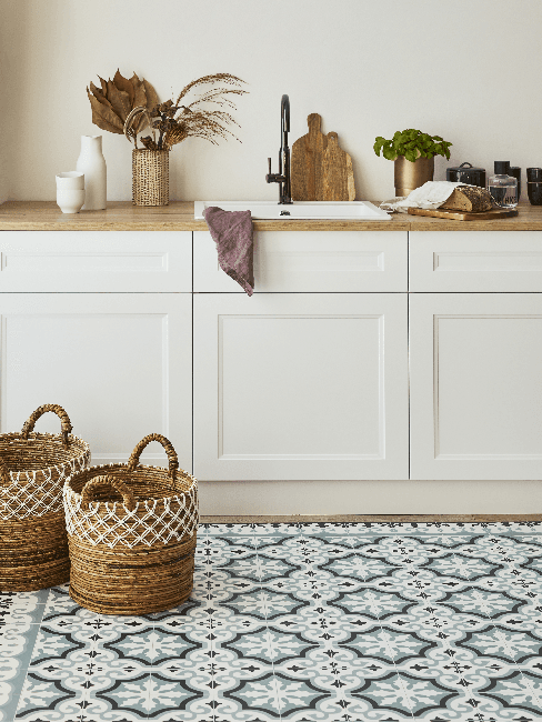 cuisine-1 Cuisine avec tapis ethno avec corbeilles de rangement