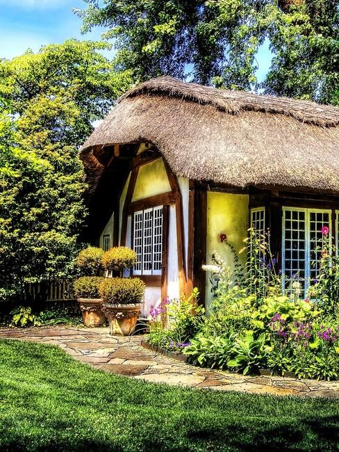 Header natuurhuisje natuurhuisje geel cottage