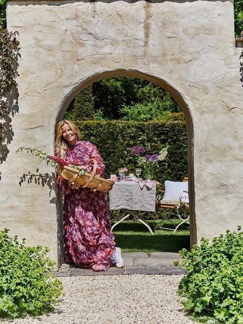 Wallerstein Gardens Prinzessin Anna zu Oettingen Wallerstein Wallerstein Gardens Prinzessin Anna zu Oettingen Wallerstein