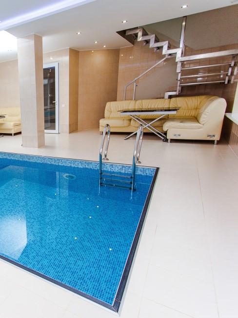 limpiar-piscina-banner piscina interior