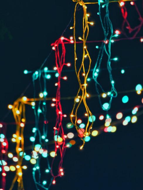 Décoration de Noël extérieure guirlandes lumineuse de differentes couleurs