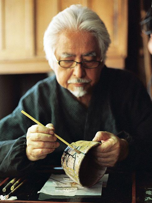 Kintsugi Japoński mistrz kintsugi