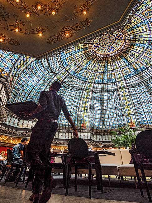 Galeria handlowa Lafayette w Paryżu