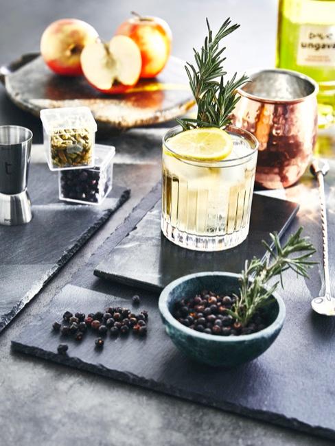 bandejas de pizarra decorativas bandeja de pìzarra con aperitvos