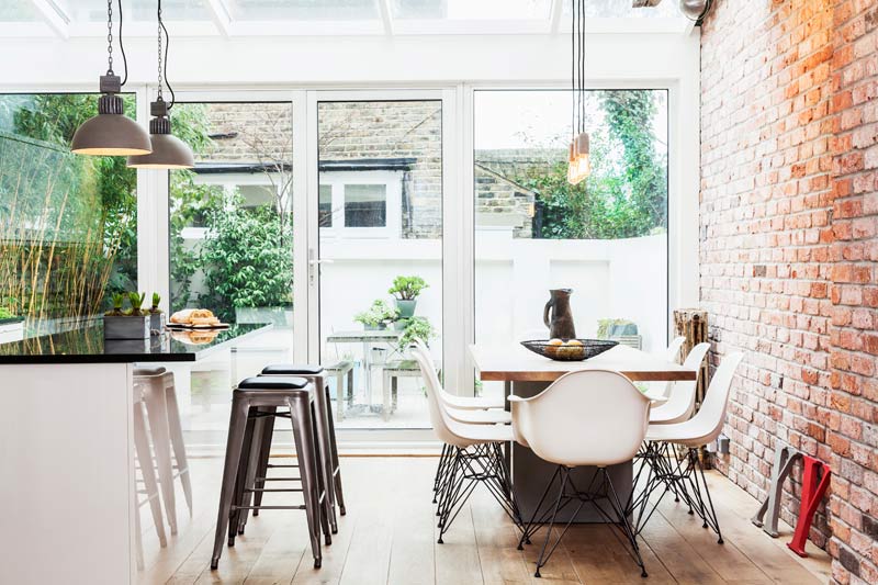 BR_living4media_11252787_HiRes_noner