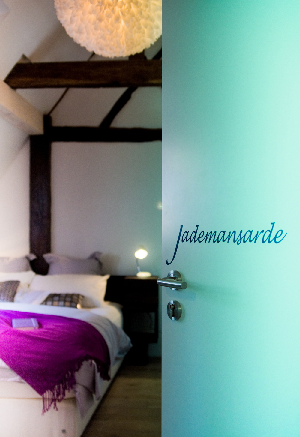 Jademansarde Tür Zimmer