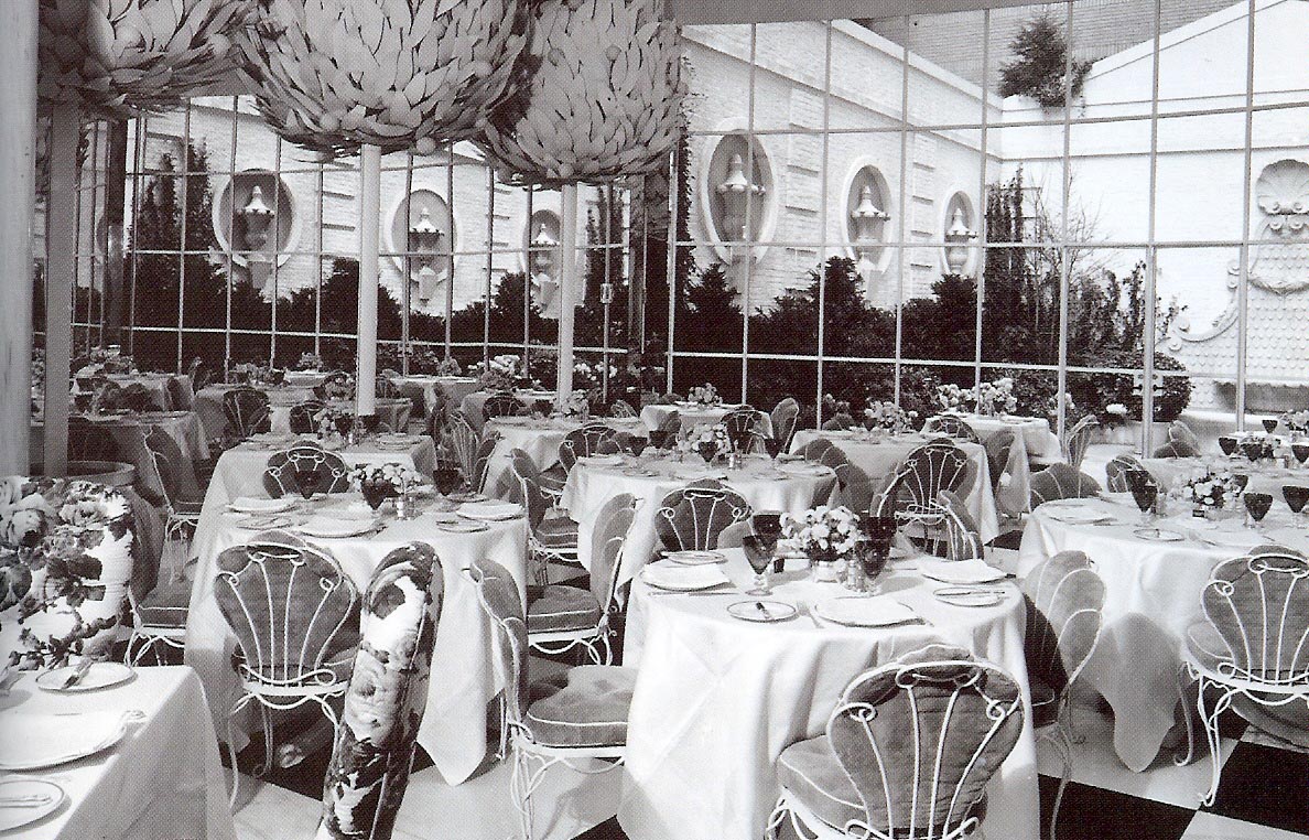 Hampshire House garden Restaurant